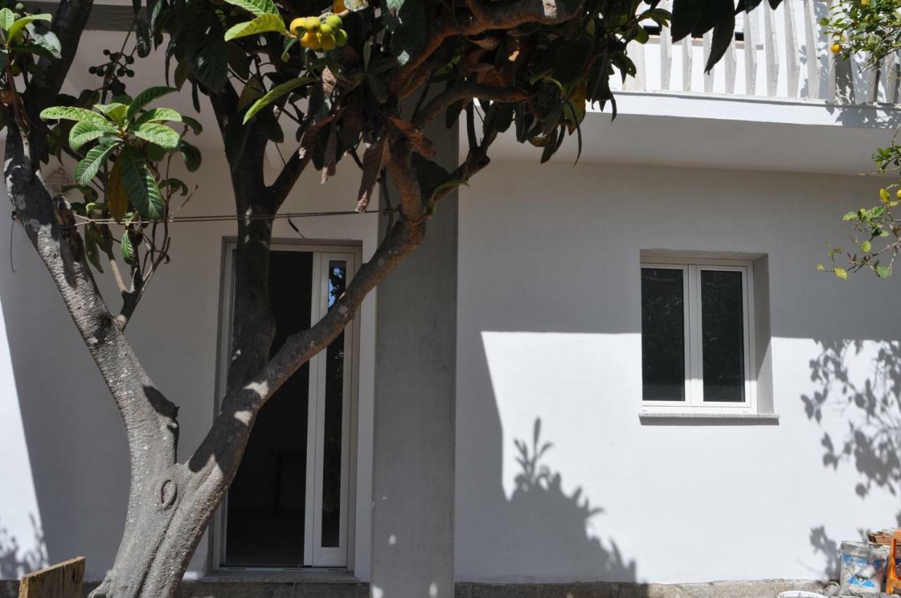 B&B Les Chambres Rooms & Suite Santa Teresa Gallura Zewnętrze zdjęcie